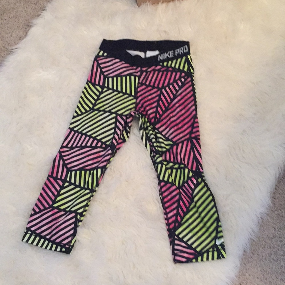 Nike capris